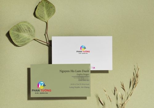 Danh thiếp giấy nhựa